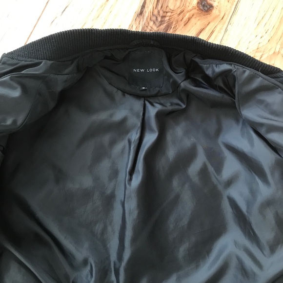 New Look Black Quilted Lined Bomber Jacket Size 6 - Picture 8 of 10